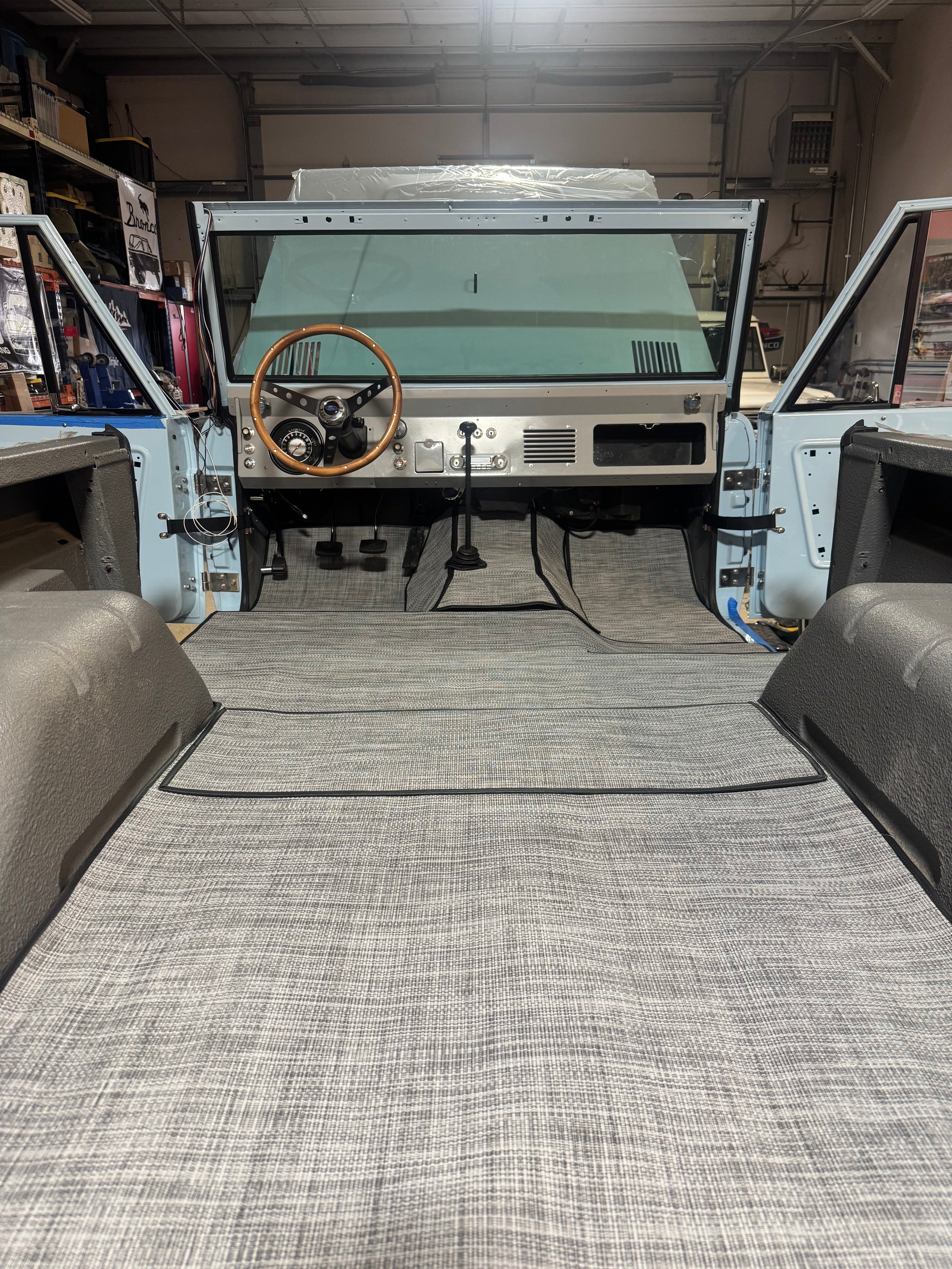 Bronco Front & Rear Floor Mat Set – Hydro-Mat Woven Vinyl